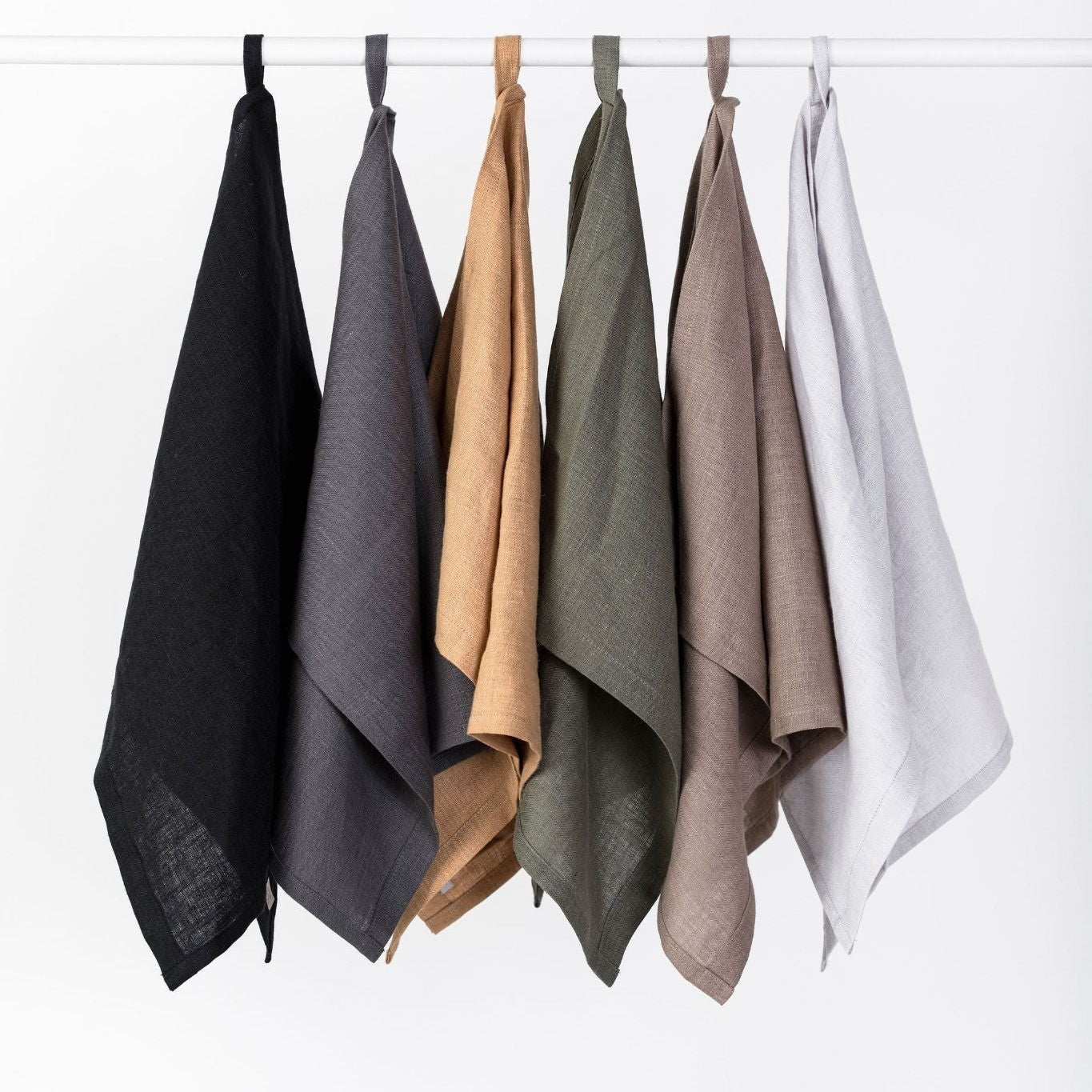 Linen Kitchen Towel With Ruffles