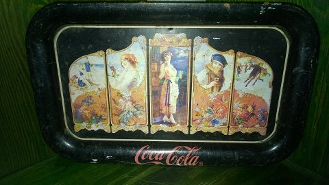 Uusvanha Coca-Cola tarjotin.